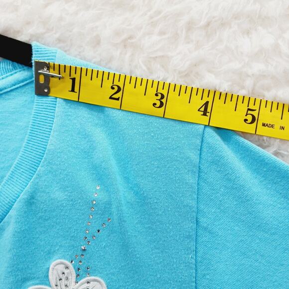 T-Shirt Size M Blue Maui Hawaii Silver Stud Rhinestone Applique Plumeria Travel - Picture 7 of 14